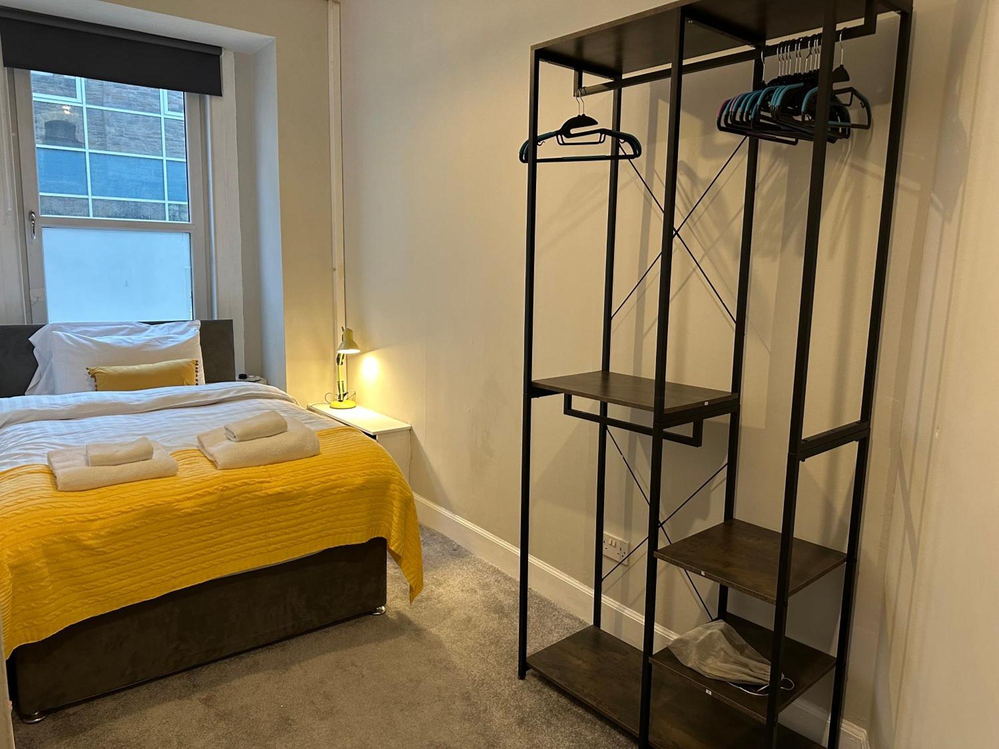 Two Bed Apartment EDI Exterior foto
