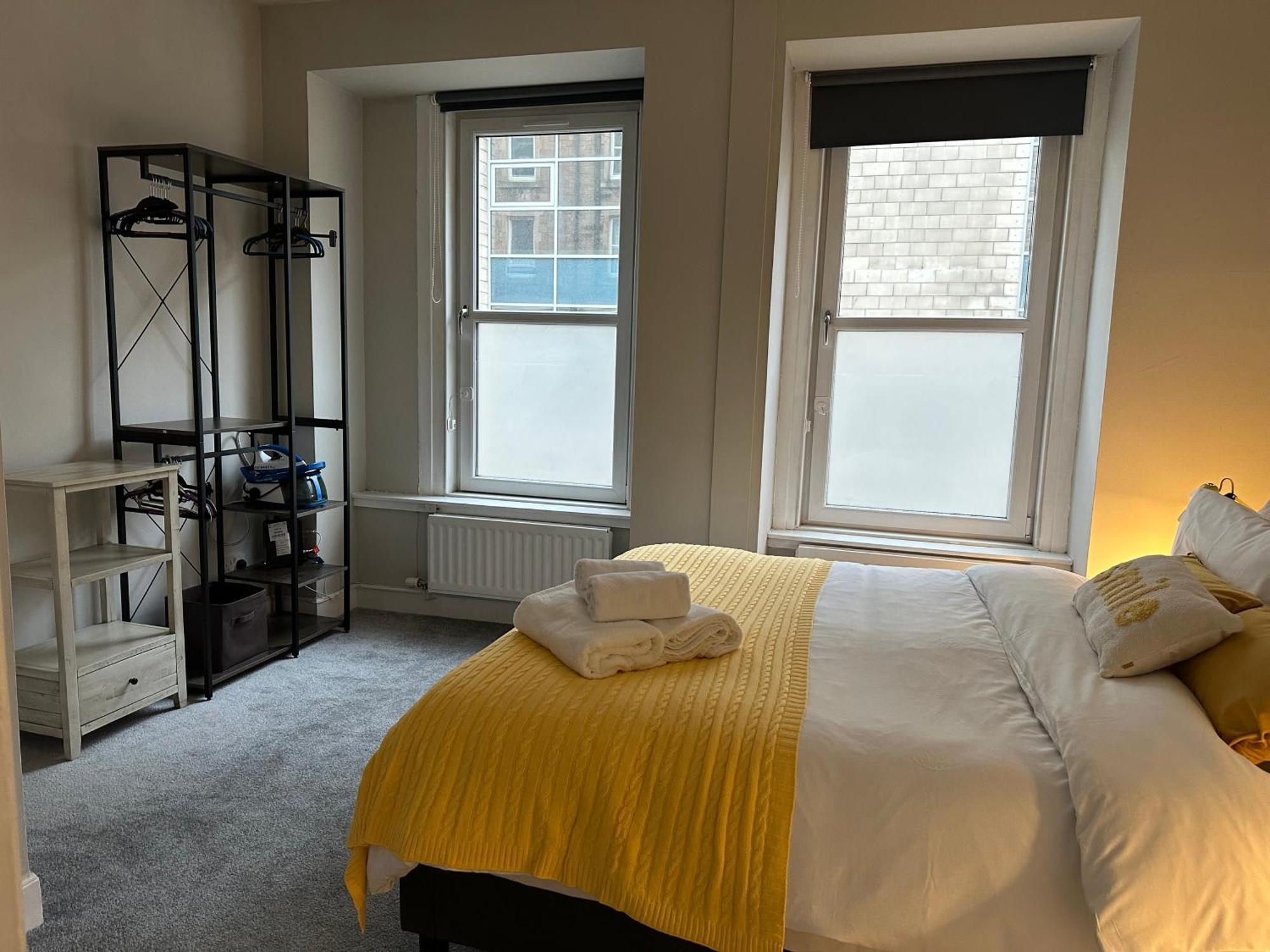 Two Bed Apartment EDI Exterior foto